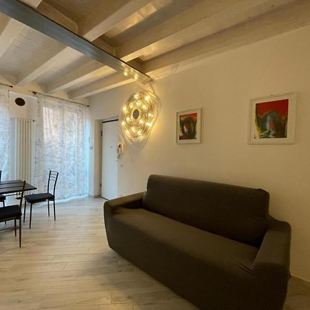 Dimora San Giulio Apartment Bonate Sotto ภายนอก รูปภาพ