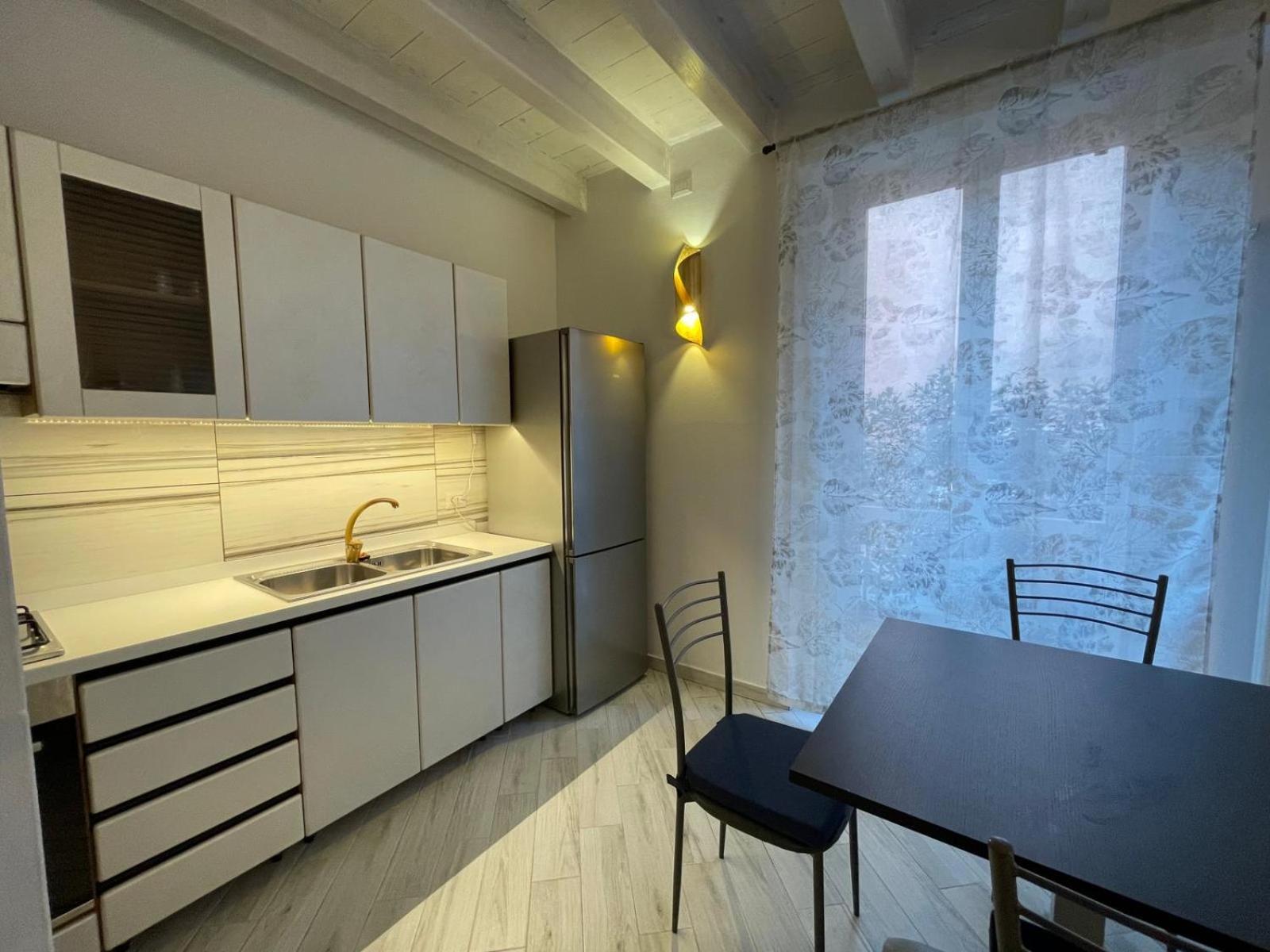 Dimora San Giulio Apartment Bonate Sotto ภายนอก รูปภาพ